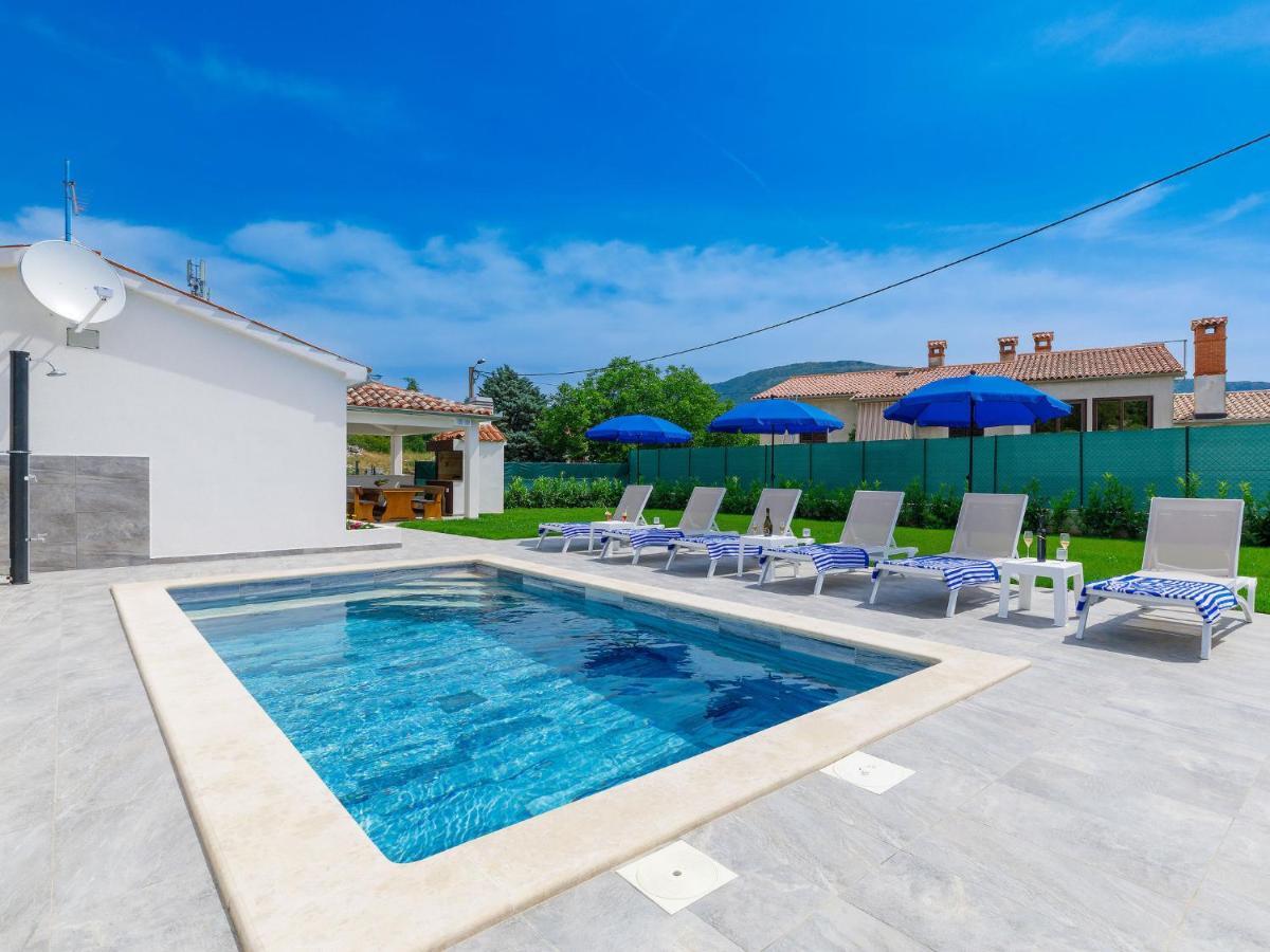 Holiday Home Casa Gverino Plomin Dış mekan fotoğraf