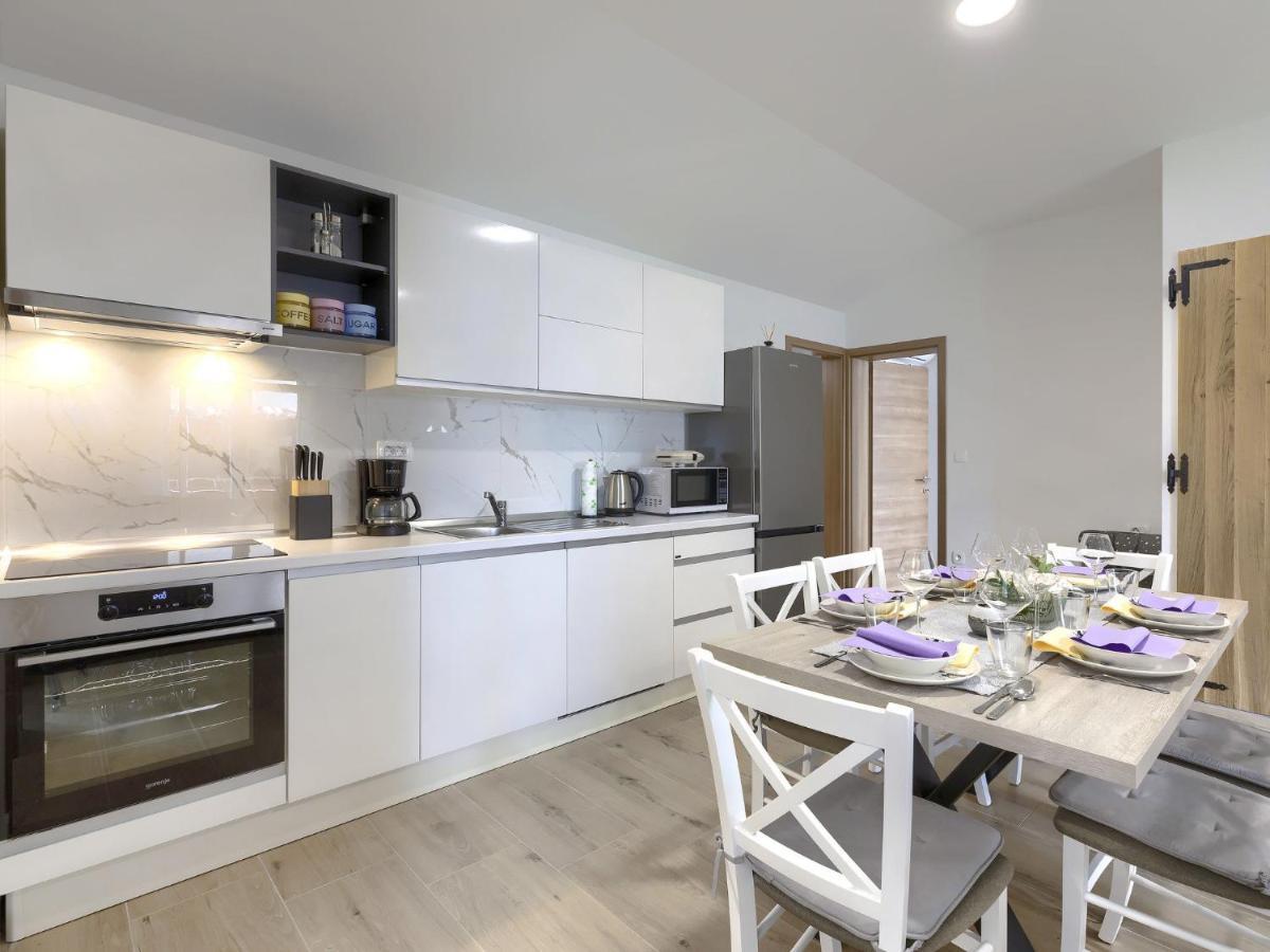 Holiday Home Casa Gverino Plomin Dış mekan fotoğraf